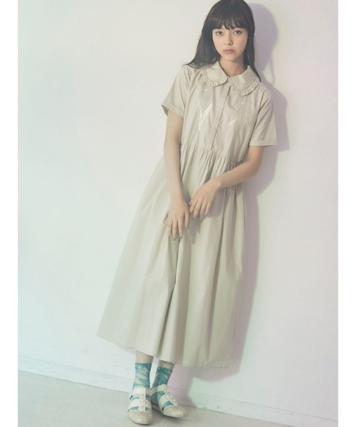 merry jenny（メリージェニー）の「二輪のtulip半袖ワンピース（ワンピース・レディース・ライトブルー/ベージュ/オフホワイト・FREE）」の3枚目の写真