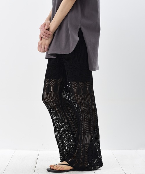 rps(アールピーエス)の「透かし編みニットフレアーパンツ(その他パンツ・レディース・グリーン/グレイッシュベージュ/ブラック・M)」の22枚目の写真