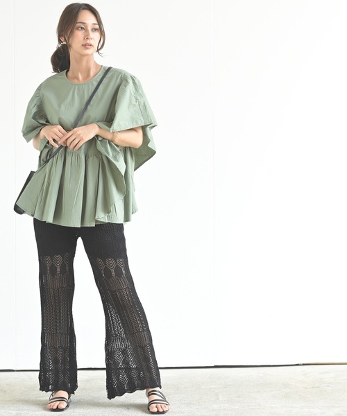 rps(アールピーエス)の「透かし編みニットフレアーパンツ(その他パンツ・レディース・グリーン/グレイッシュベージュ/ブラック・M)」の4枚目の写真