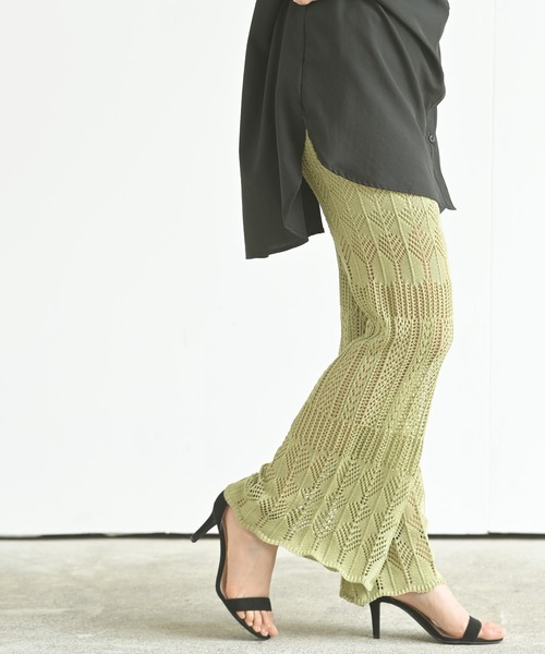 rps(アールピーエス)の「透かし編みニットフレアーパンツ(その他パンツ・レディース・グリーン/グレイッシュベージュ/ブラック・M)」の19枚目の写真