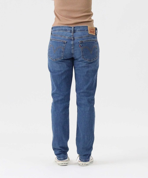 Levi's（リーバイス）の「【Levi's】「COOL」 ボーイズテーパードデニムパンツ（デニムパンツ・レディース・ダークインディゴブルー・25inch/26inch/27inch/24inch）」の13枚目の写真