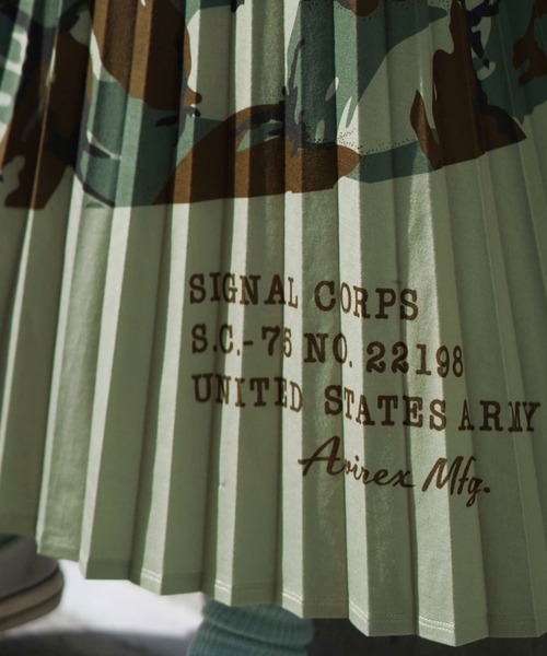 AVIREX（アヴィレックス）の「プリーツカモ カラーコンビ カモスカート/ PLEATED COLOR COMBI CAMO SKIRT（スカート・レディース・グレー系カモフラージュ/ベージュ系その他/グリーン系カモフラージュ・FREE）」の9枚目の写真
