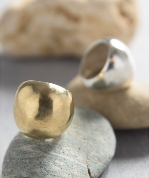 NIM（ニム）の「NIM ニム / No.12 BRASS ブラスリング ピンキーリング / NIM06BR（リング・メンズ・ゴールド・11号/9号/13号/5号/17号/19号/7号/15号/21号/23号/25号）」の6枚目の写真