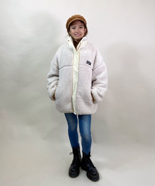 ROXY(ロキシー)の「ROXY/ロキシー ビッグシルエット ボアジャケット RZP214053(その他アウター・レディース・ホワイト/ベージュ/ブラック・L/M)」の9枚目の写真