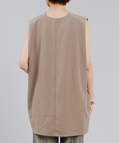 DouDou(ドゥドゥ)の「ショルダータックベスト AW(ベスト・レディース・ベージュ/ブラック・FREE)」の14枚目の写真