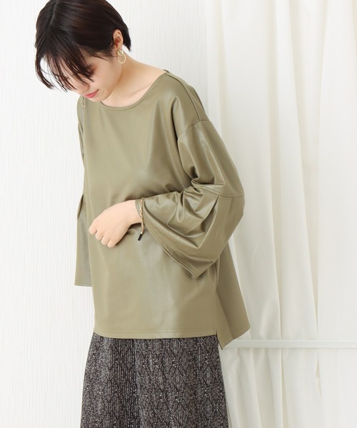 libelle more（リベル モア）の「フェイクレザーライクカットソー（Tシャツ/カットソー・レディース・ブラック/ベージュ/ブラウン/カーキ・M/L）」の18枚目の写真