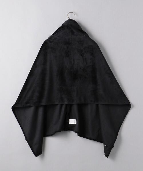 Engineered Garments(エンジニアードガーメンツ)の「<FWK BY ENGINEERED GARMENTS>ボタン ショール ■■■(ストール/ショール・レディース・ブラック・FREE)」の2枚目の写真