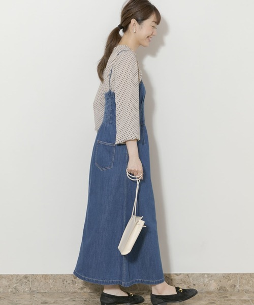 URBAN RESEARCH Sonny Label（アーバンリサーチサニーレーベル）の「デニムキャミワンピース（ワンピース・レディース・ブルー/インディゴブルー・FREE）」の11枚目の写真