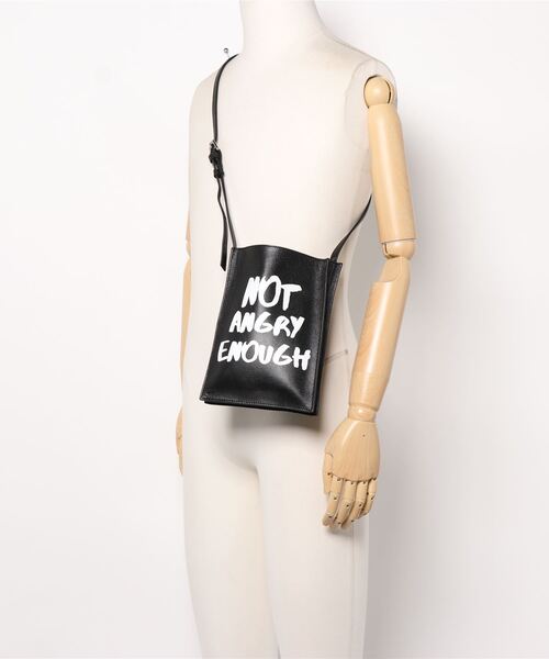 intoxic.（イントキシック）の「WEB限定【intoxic.】イナフ　クロスキャリー（ショルダーバッグ・レディース・ブラック/ベージュ/ブルー・FREE）」の4枚目の写真