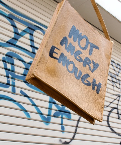 intoxic.（イントキシック）の「WEB限定【intoxic.】イナフ　クロスキャリー（ショルダーバッグ・レディース・ブラック/ベージュ/ブルー・FREE）」の10枚目の写真