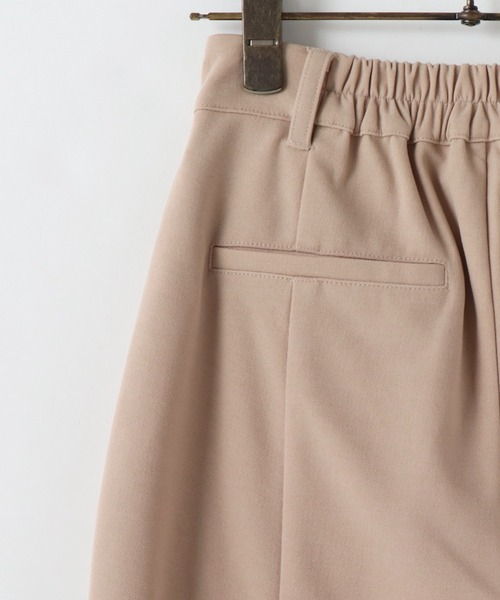 frames RAY CASSIN（フレームスレイカズン）の「【WEB限定】センタープレスブーツカットパンツ（スラックス・レディース・ベージュ/パープル/レッド/グリーン・FREE）」の17枚目の写真