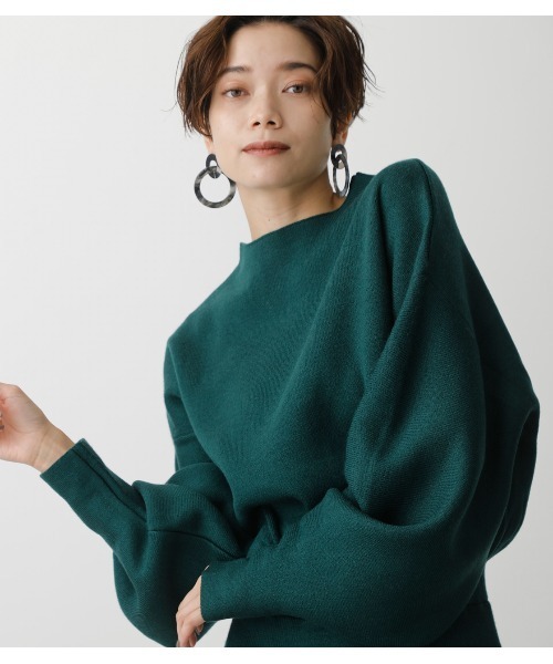 AZUL by moussy（アズールバイマウジー）の「BOTTLE NECK BLOUSING OP/ボトルネックブラウジングワンピ（ワンピース・レディース・ブラック/ダークグリーン/ライトブラウン・SMALL/MEDIUM）」の8枚目の写真