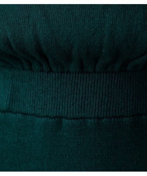 AZUL by moussy（アズールバイマウジー）の「BOTTLE NECK BLOUSING OP/ボトルネックブラウジングワンピ（ワンピース・レディース・ブラック/ダークグリーン/ライトブラウン・SMALL/MEDIUM）」の22枚目の写真