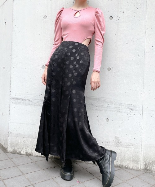 lilLilly(リルリリー)の「ドットサテンスリットスカート(スカート・レディース・ブルー/ピンク/ブラック・FREE)」の14枚目の写真