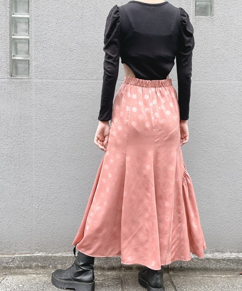 lilLilly(リルリリー)の「ドットサテンスリットスカート(スカート・レディース・ブルー/ピンク/ブラック・FREE)」の9枚目の写真