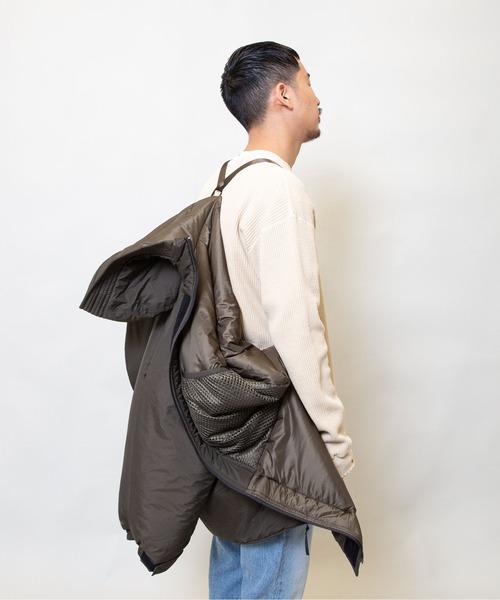 UNION(UNION TOKYO)(ユニオン)の「UNION HOODED PRIMALOFT JACKET by WILD THINGS ユニオン ワイルドシングス(その他アウター・メンズ・オリーブ/ダークネイビー・SMALL/MEDIUM/LARGE/X-LARGE)」の10枚目の写真