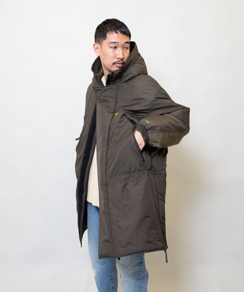UNION(UNION TOKYO)(ユニオン)の「UNION HOODED PRIMALOFT JACKET by WILD THINGS ユニオン ワイルドシングス(その他アウター・メンズ・オリーブ/ダークネイビー・SMALL/MEDIUM/LARGE/X-LARGE)」の4枚目の写真