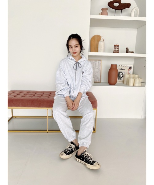 jumelle（ジュメロ）の「ユニセックスジップパーカー（パーカー・レディース・グレー・MEDIUM/LARGE）」の7枚目の写真