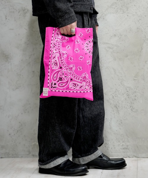 HAV-A-HANK（ハバハンク ）の「BANSAC バンサック HAV-A-HANK ハバハンク バンダナ エコバッグ ソリッド&ネオンカラー（エコバッグ/サブバッグ・メンズ・ホワイト/ブラック/グリーン/ネイビー/イエロー/レッド/オレンジ/ミント/イエロー系/ピンク/ライトオレンジ系/ターコイズブルー/プラム/ダークグリーン・FREE）」の20枚目の写真