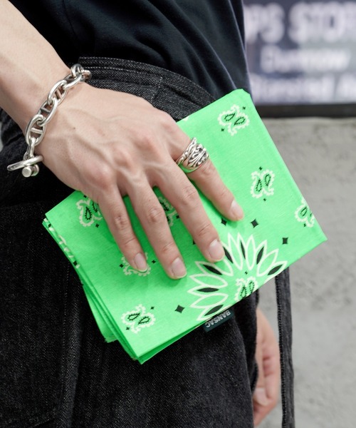 HAV-A-HANK（ハバハンク ）の「BANSAC バンサック HAV-A-HANK ハバハンク バンダナ エコバッグ ソリッド&ネオンカラー（エコバッグ/サブバッグ・メンズ・ホワイト/ブラック/グリーン/ネイビー/イエロー/レッド/オレンジ/ミント/イエロー系/ピンク/ライトオレンジ系/ターコイズブルー/プラム/ダークグリーン・FREE）」の21枚目の写真