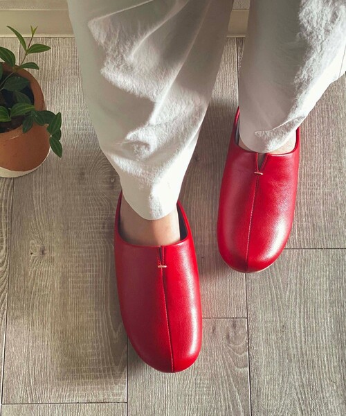 FREAK'S STORE（フリークスストア）の「FRONTIER/フロンティア room's（ルームシューズ/スリッパ・メンズ・ホワイト/ダークブラウン/アイボリー/グレー/レッド/カーキ/キャメル/ネイビー/ブラック・FREE/SMALL/MEDIUM/LARGE/X-LARGE）」の9枚目の写真