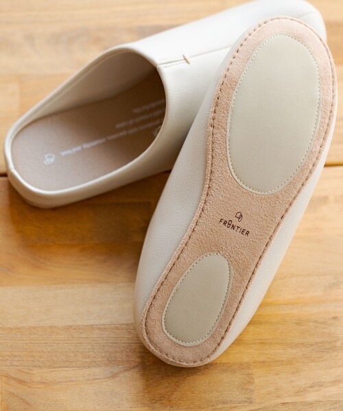 FREAK'S STORE（フリークスストア）の「FRONTIER/フロンティア room's（ルームシューズ/スリッパ・メンズ・ホワイト/ダークブラウン/アイボリー/グレー/レッド/カーキ/キャメル/ネイビー/ブラック・FREE/SMALL/MEDIUM/LARGE/X-LARGE）」の20枚目の写真