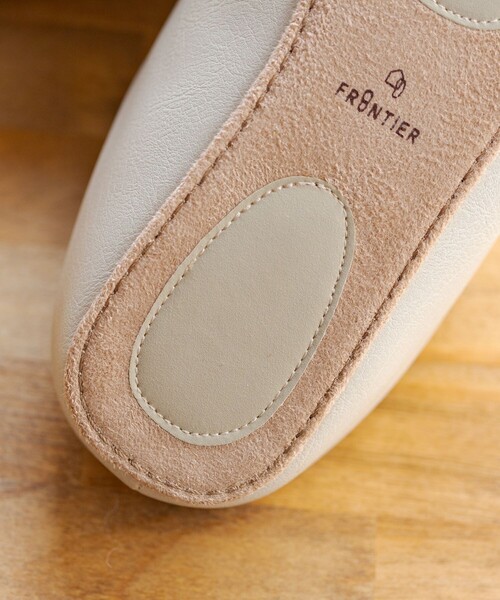 FREAK'S STORE（フリークスストア）の「FRONTIER/フロンティア room's（ルームシューズ/スリッパ・メンズ・ホワイト/ダークブラウン/アイボリー/グレー/レッド/カーキ/キャメル/ネイビー/ブラック・FREE/SMALL/MEDIUM/LARGE/X-LARGE）」の19枚目の写真