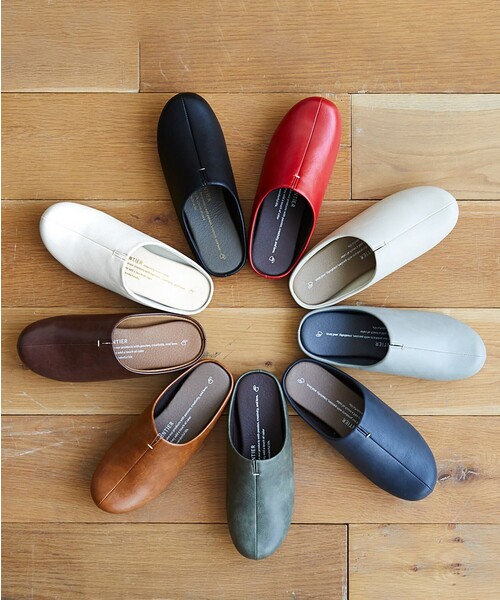 FREAK'S STORE（フリークスストア）の「FRONTIER/フロンティア room's（ルームシューズ/スリッパ・メンズ・ホワイト/ダークブラウン/アイボリー/グレー/レッド/カーキ/キャメル/ネイビー/ブラック・FREE/SMALL/MEDIUM/LARGE/X-LARGE）」の11枚目の写真