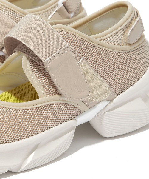 niko and...（ニコアンド）の「オリジナルメッシュスニーカー（スニーカー・レディース・ブラック/ベージュ/グリーン/アイボリー・SMALL/MEDIUM/LARGE）」の9枚目の写真