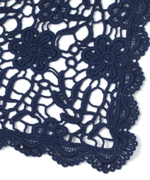 studio CLIP（スタディオクリップ）の「ナチュラルかぎ編み付け襟（付け襟・レディース・ホワイト/ネイビー・FREE）」の5枚目の写真