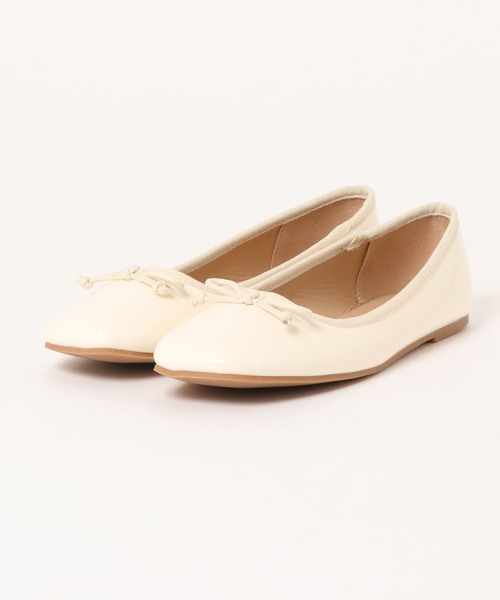 ems excite(エムズエキサイト)の「バレエシューズ(バレエシューズ・レディース・ブラック/グリーン/ゴールド/ブラック系その他/レッド/オフホワイト・M/L)」の2枚目の写真