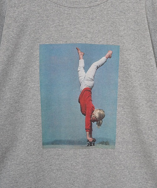 AMERICAN RAG CIE（アメリカンラグシー）の「LIFE Skateboard Tee（Tシャツ/カットソー・メンズ・オフホワイト/グレー・SMALL/MEDIUM/LARGE）」の4枚目の写真