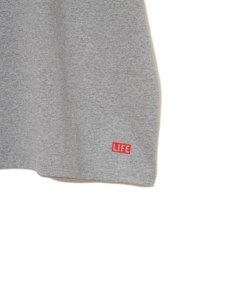 AMERICAN RAG CIE（アメリカンラグシー）の「LIFE Skateboard Tee（Tシャツ/カットソー・メンズ・オフホワイト/グレー・SMALL/MEDIUM/LARGE）」の5枚目の写真