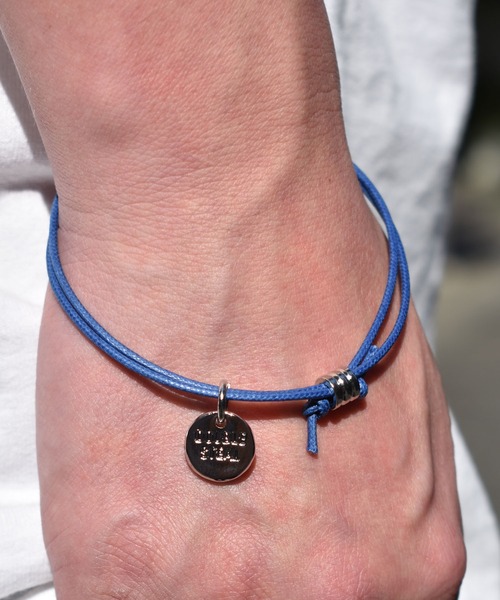 DOUBLE STEAL（ダブルスティール）の「Leather Cord Bracelet（ブレスレット・メンズ・ブラック/ブルー/グリーン系その他/キャメル/レッド/グリーン/パープル・FREE）」の17枚目の写真