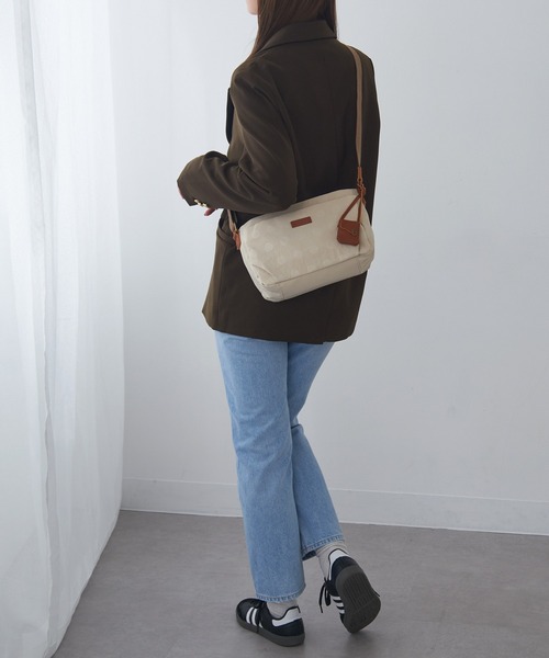 toleur(トーラ)の「【toleur】ナイロンドット×カウレザーショルダーバッグ 11776(ショルダーバッグ・レディース・ライトグレー/ブラック/ベージュ/オリーブ/カーキ/オレンジ/グレイッシュベージュ/キャメル/パープル/マスタード/アイボリー/ライトグリーン/ダークブラウン・FREE)」の18枚目の写真