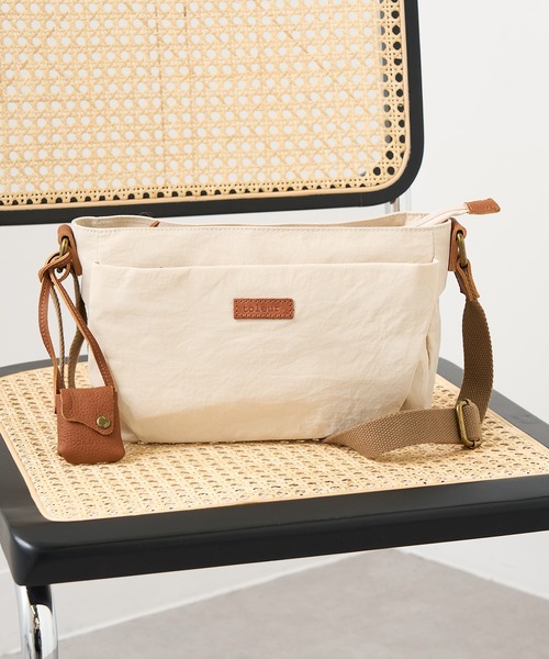 定価16万　即日発送　kolor カラー レザーバッグ　ショルダーバッグ　ハンド toleur】ナイロンドット×カウレザーショルダーバッグ 11776