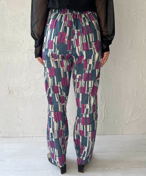 CAPRICIEUX LE'MAGE（カプリシューレマージュ）の「ジオメトリックパンツ（その他パンツ・レディース・ブラック/ブルー・FREE）」の6枚目の写真