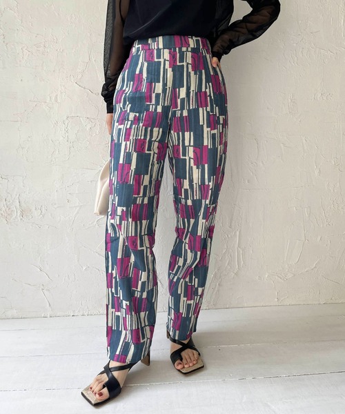 CAPRICIEUX LE'MAGE（カプリシューレマージュ）の「ジオメトリックパンツ（その他パンツ・レディース・ブラック/ブルー・FREE）」の5枚目の写真