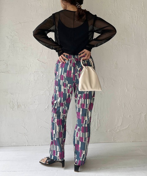 CAPRICIEUX LE'MAGE（カプリシューレマージュ）の「ジオメトリックパンツ（その他パンツ・レディース・ブラック/ブルー・FREE）」の18枚目の写真