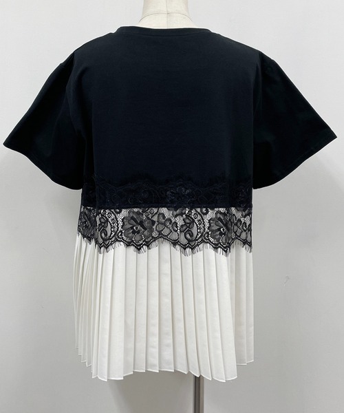 PICCIN（ピッチン）の「レースプリーツ切替えプルオーバー（Tシャツ/カットソー・レディース・オフホワイト/ブラック・M/L）」の6枚目の写真