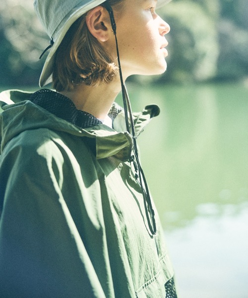 Franklin Climbing（フランクリンクライミング）の「【GO OUT 7月号掲載】【Franklin Climbing】リバーポンチョ（レインコート/ポンチョ・メンズ・ブラック/オリーブ・M/XL/L）」の3枚目の写真