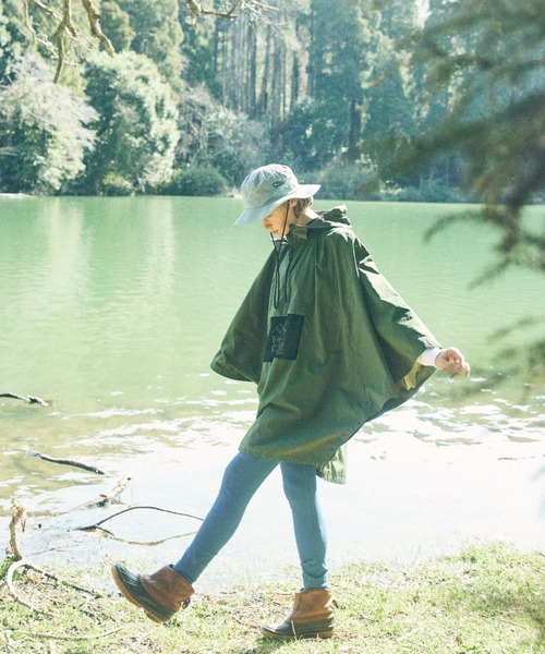 Franklin Climbing（フランクリンクライミング）の「【GO OUT 7月号掲載】【Franklin Climbing】リバーポンチョ（レインコート/ポンチョ・メンズ・ブラック/オリーブ・M/XL/L）」の6枚目の写真