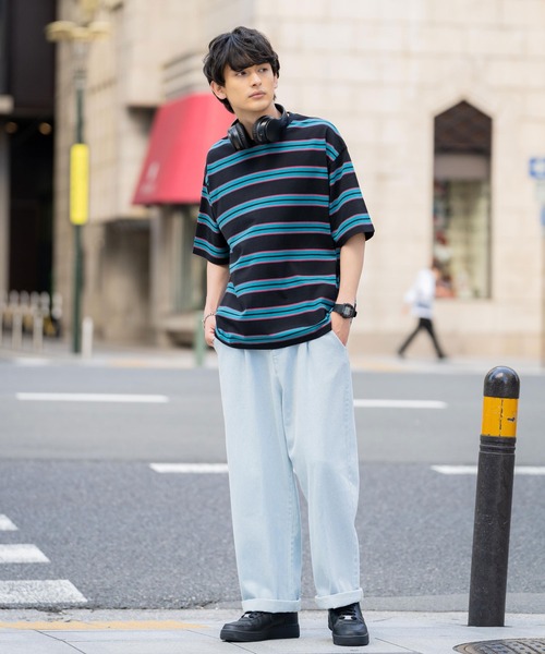 Rocky Monroe（ロッキーモンロー）の「オーバーサイズ USAコットン クルーネック半袖ボーダーTシャツ（Tシャツ/カットソー・メンズ・ブラック/ネイビー/オフホワイト/グリーン/ホワイト×ブラック/チャコール/ネイビー系・M/L/XL）」の17枚目の写真