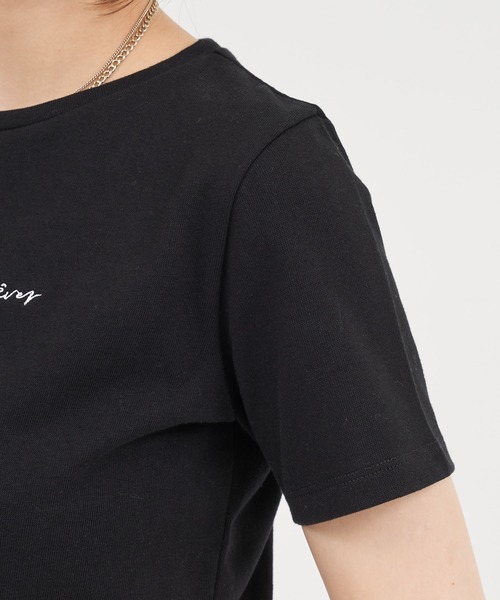 ROYAL PARTY(ロイヤルパーティー)の「刺繍Tシャツ(Tシャツ/カットソー・レディース・ブラック/パープル/オフホワイト・FREE)」の20枚目の写真