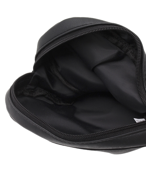 WEGO（ウィゴー）の「WEGO/ハート型ポーチ（ポーチ・レディース・ブラック/レッド・FREE）」の3枚目の写真