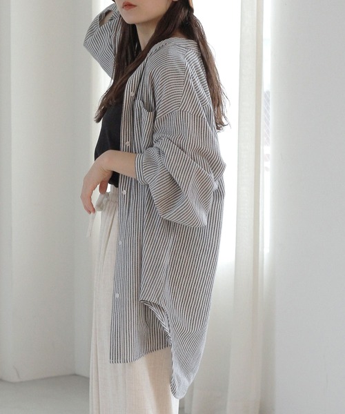 Crisp（クリスプ）の「ストライプルーズシャツ（シャツ/ブラウス・レディース・ブラック/ピンク/ブルー・FREE）」の2枚目の写真