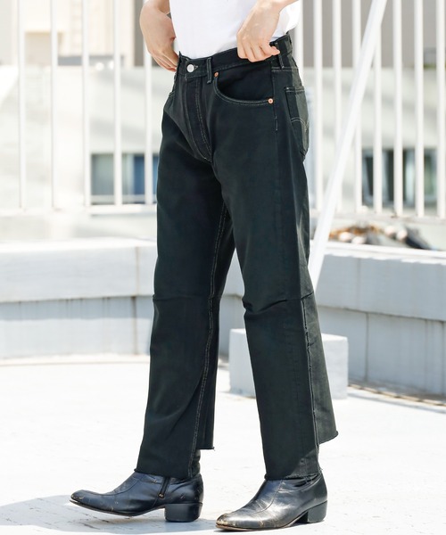 THRIFTY LOOK(スリフティールック)の「THRIFTY LOOK/スリフティルック LEVIS ”REMAKE”PANTS リメイクデニムパンツ(デニムパンツ・メンズ・ブラック系その他3/グレー系その他2/ネイビー系1/ブラック系その他2/グレー系その他/ブルー系その他2/ブルー系その他/ネイビー系/グレー系その他3/ブラック系その他・FREE)」の11枚目の写真