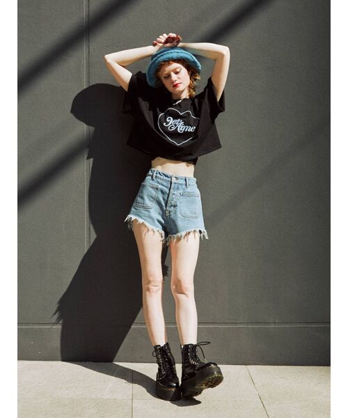 jouetie（ジュエティ）の「ハートクロップド Tシャツ（Tシャツ/カットソー・レディース・ブラック/オフホワイト/ピンク・MEDIUM）」の7枚目の写真