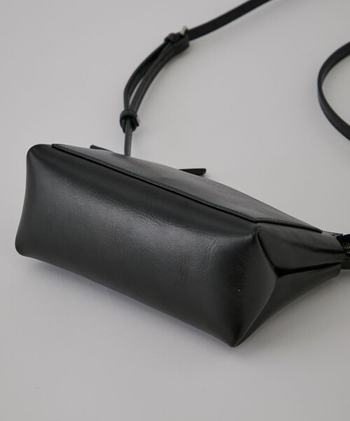 YAHKI（ヤーキ）の「【YAHKI】YH-489/ショルダーバッグ（ショルダーバッグ・レディース・ブラック/ベージュ/パープル/ダークブラウン・FREE）」の8枚目の写真