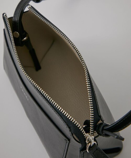 YAHKI（ヤーキ）の「【YAHKI】YH-489/ショルダーバッグ（ショルダーバッグ・レディース・ブラック/ベージュ/パープル/ダークブラウン・FREE）」の10枚目の写真